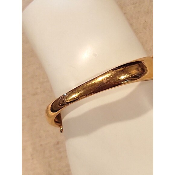 Vintage Classic Monet Goldtone Cream Knot Enameled Cuff Bangle Bracelet Signed - Picture 5 of 12